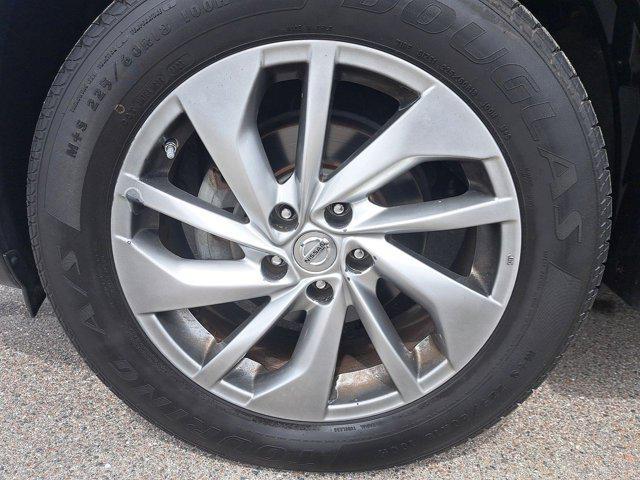 used 2014 Nissan Rogue car, priced at $8,587