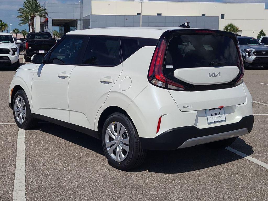 new 2025 Kia Soul car, priced at $21,205