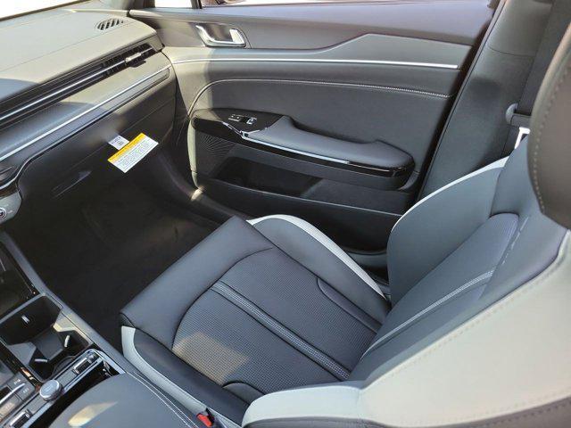 new 2025 Kia K5 car, priced at $26,572