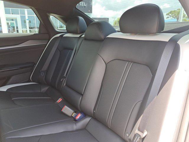 new 2025 Kia K5 car, priced at $26,572