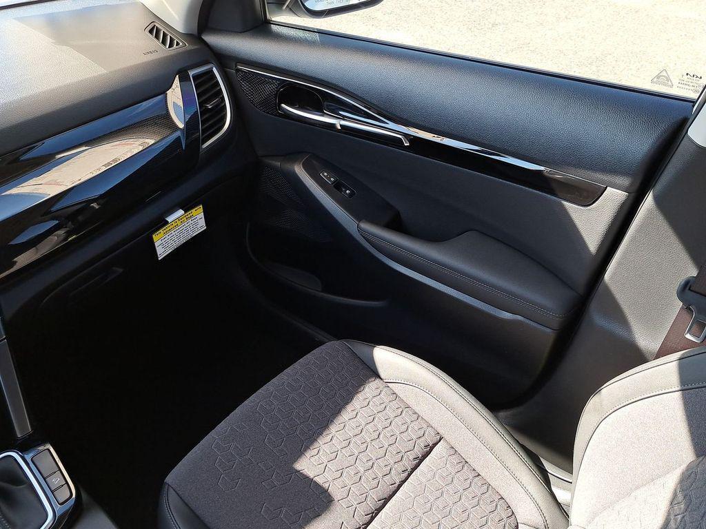 new 2026 Kia Seltos car, priced at $25,510