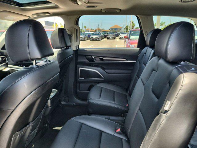 new 2025 Kia Telluride car, priced at $39,620