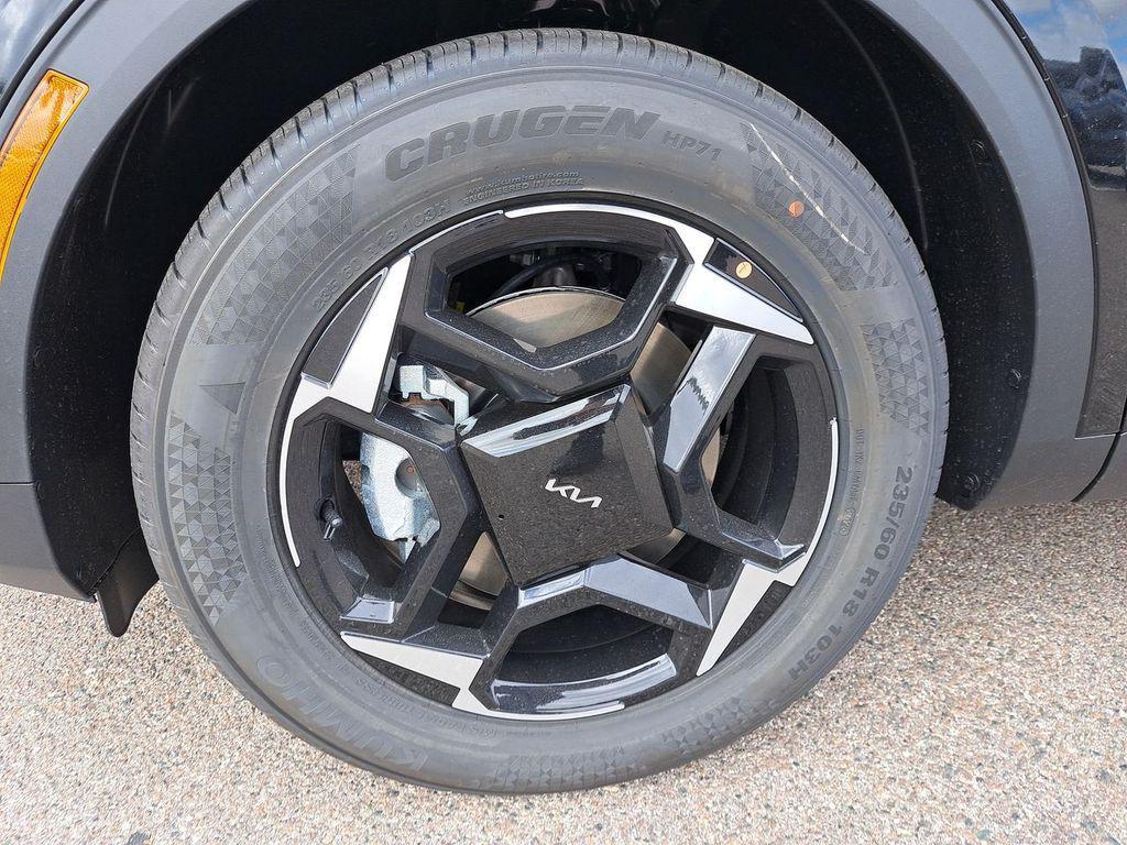 new 2026 Kia Sportage car, priced at $29,886