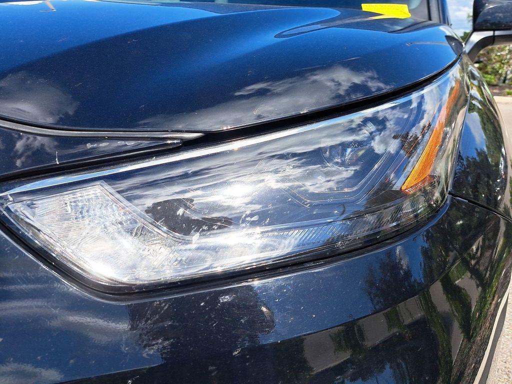 used 2022 Toyota Highlander car, priced at $24,347