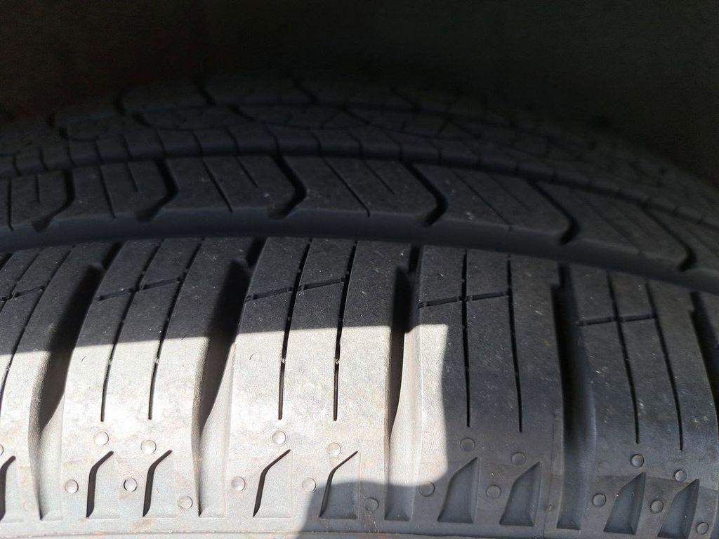 used 2022 Toyota Highlander car, priced at $24,347