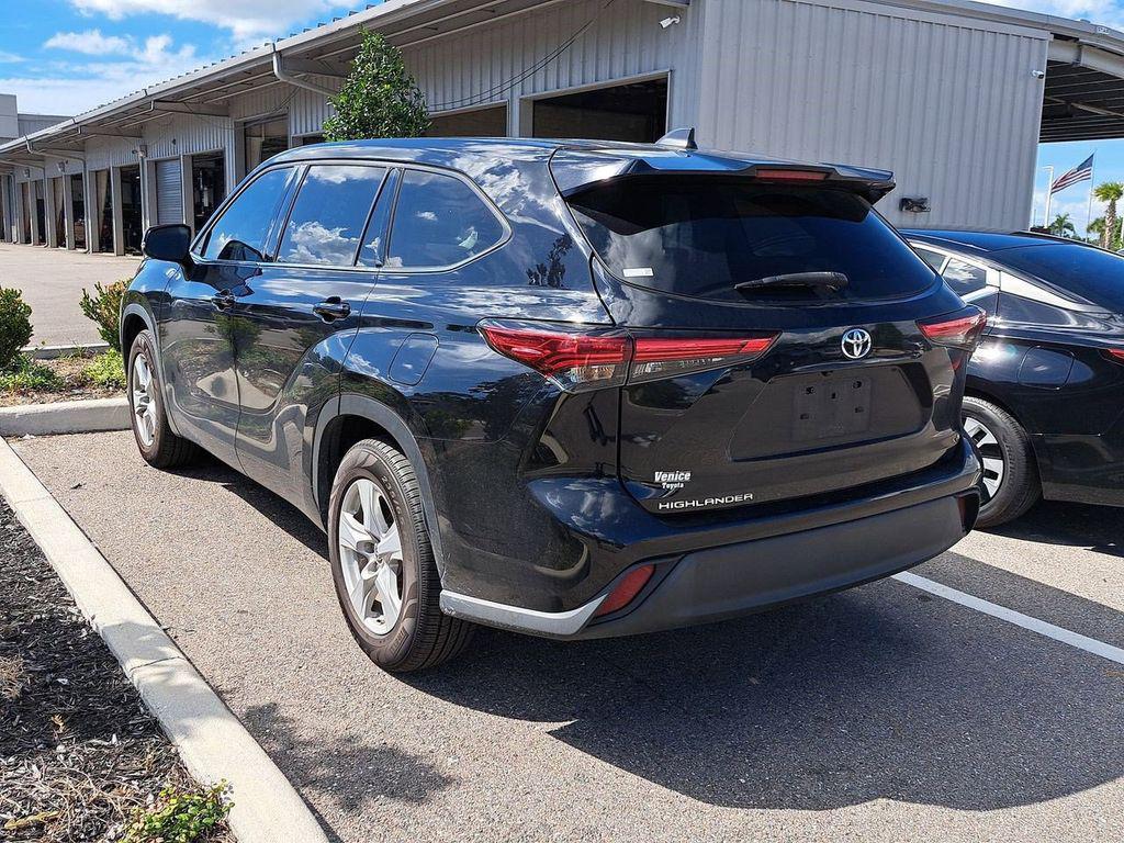 used 2022 Toyota Highlander car, priced at $24,347