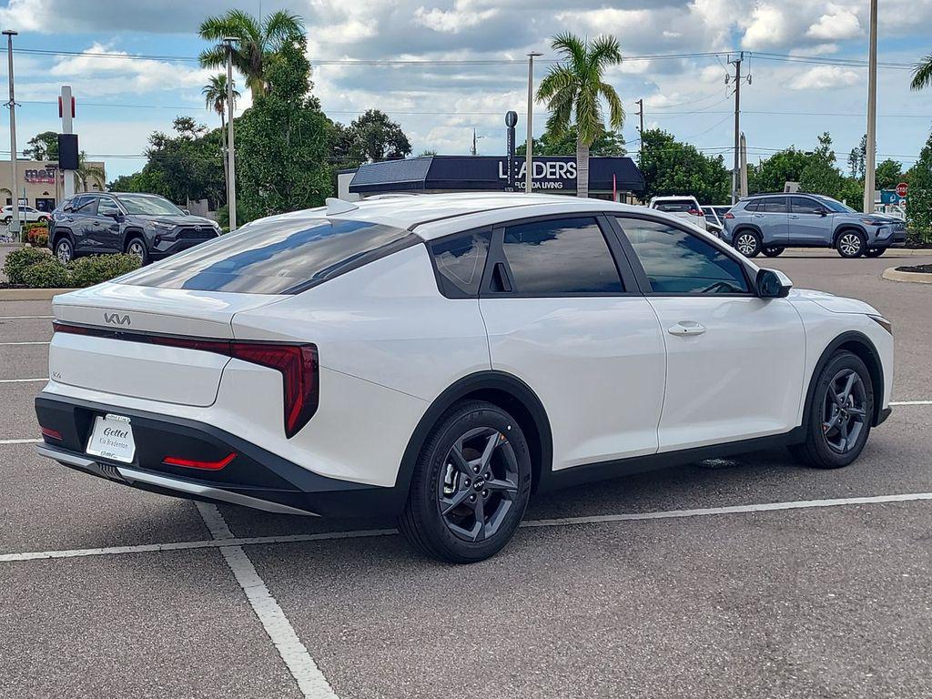 new 2025 Kia K4 car, priced at $23,227