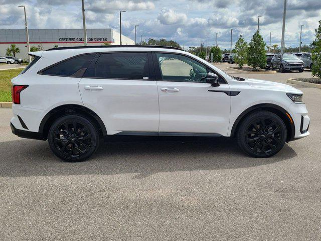 used 2022 Kia Sorento car, priced at $28,900