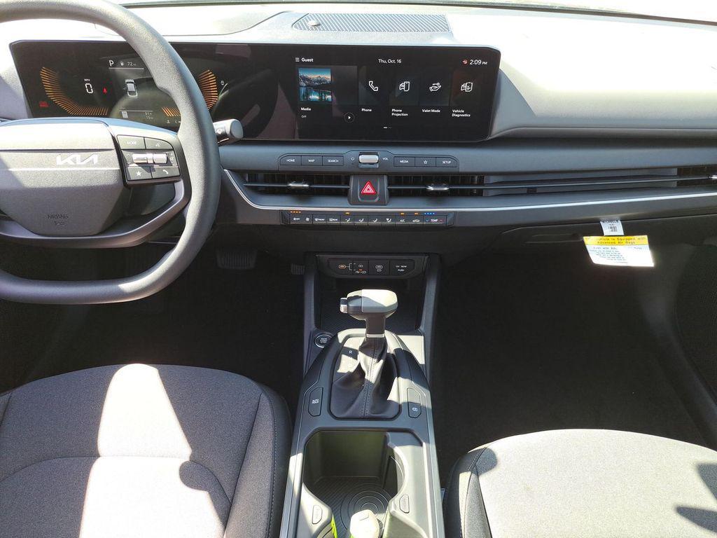 new 2025 Kia K4 car, priced at $22,785