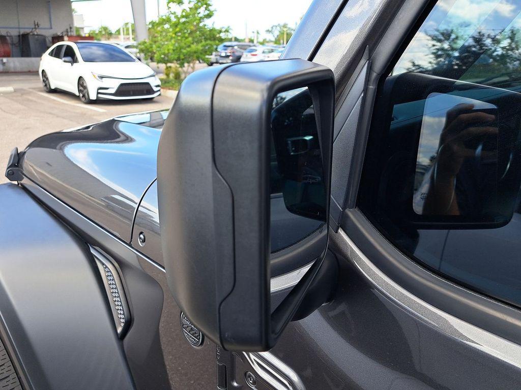 used 2022 Jeep Wrangler Unlimited car, priced at $26,652