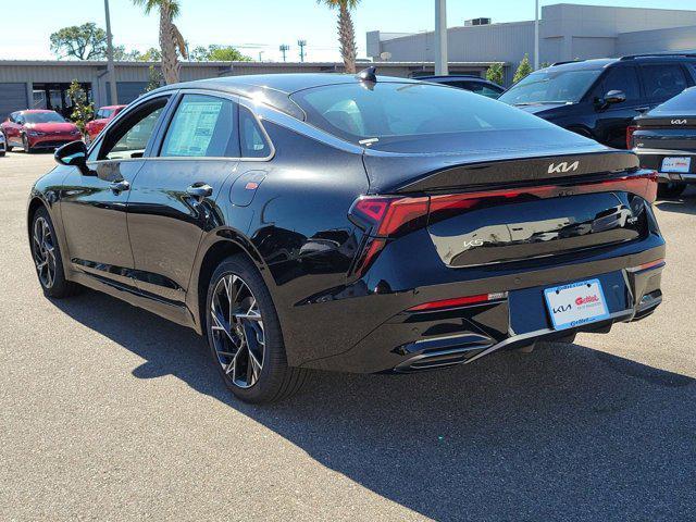 new 2025 Kia K5 car, priced at $30,253