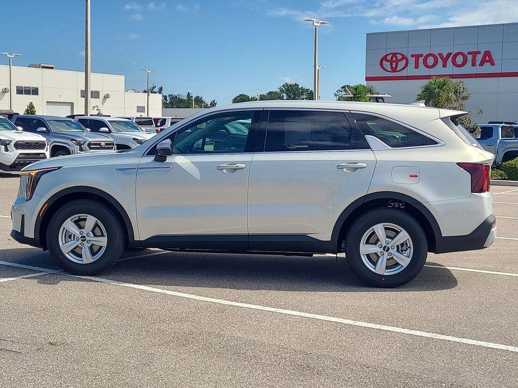 new 2026 Kia Sorento car, priced at $31,499