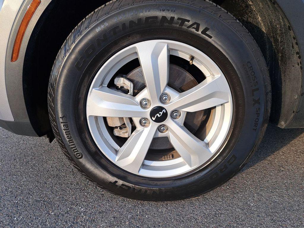 used 2023 Kia Sorento car, priced at $20,922