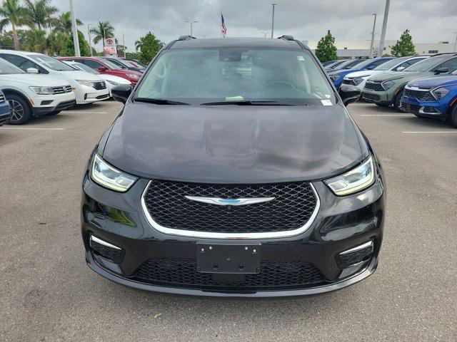 used 2021 Chrysler Pacifica Hybrid car, priced at $19,500