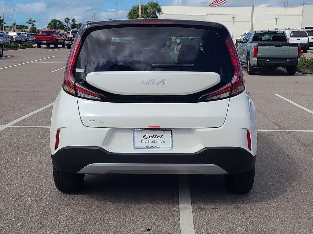 new 2025 Kia Soul car, priced at $20,678