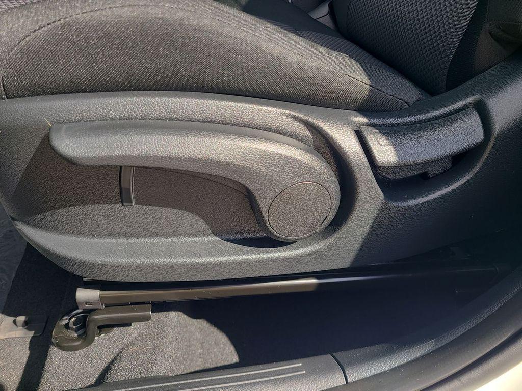 new 2025 Kia Soul car, priced at $20,678