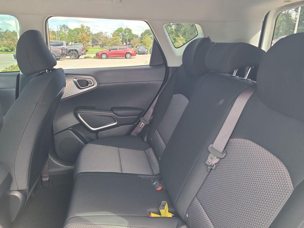 new 2025 Kia Soul car, priced at $20,678