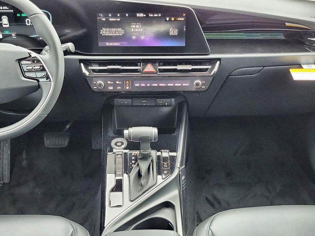 new 2025 Kia Niro car, priced at $26,952