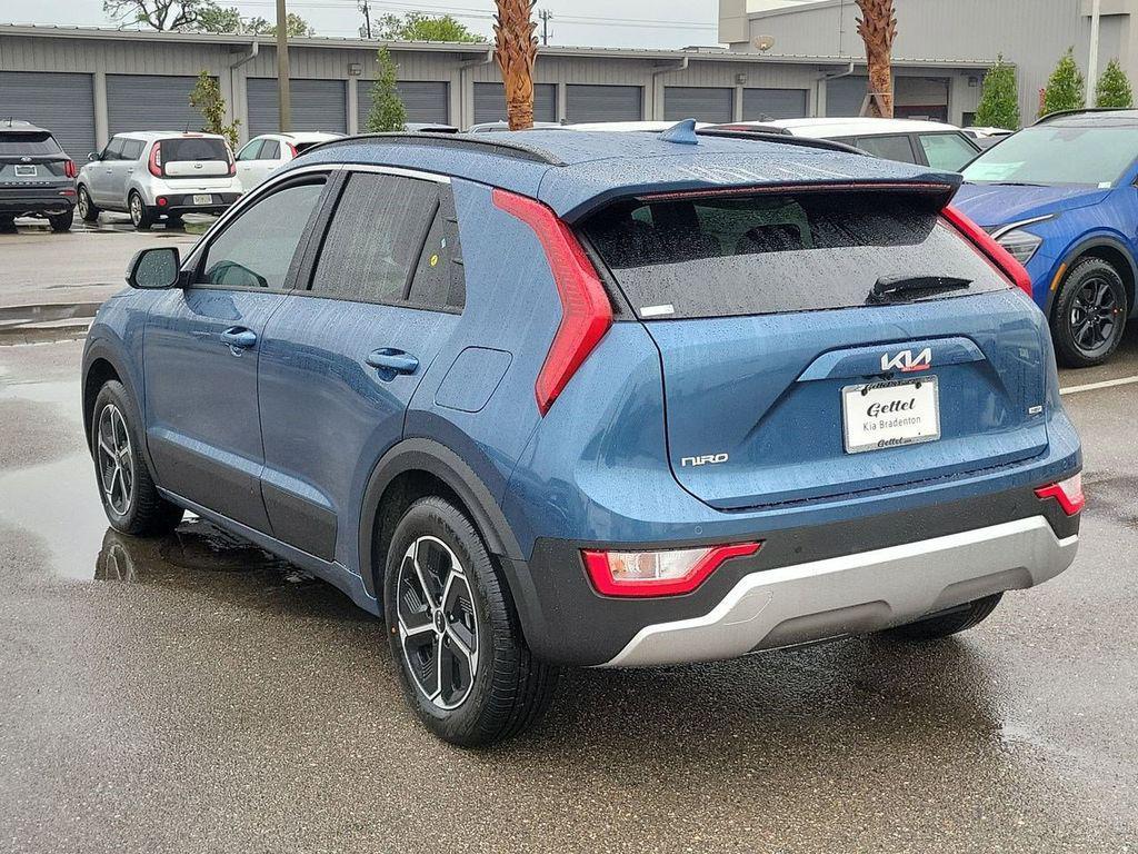new 2025 Kia Niro car, priced at $26,952