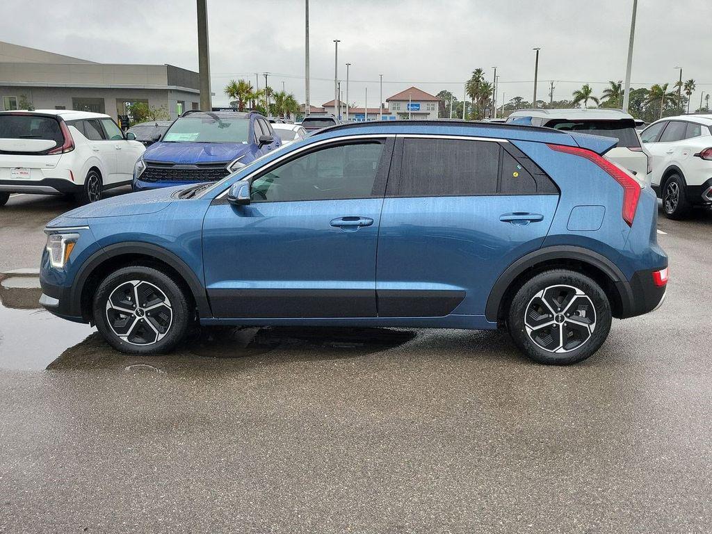 new 2025 Kia Niro car, priced at $26,952