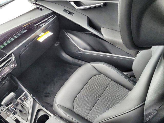 new 2025 Kia Niro car, priced at $30,340