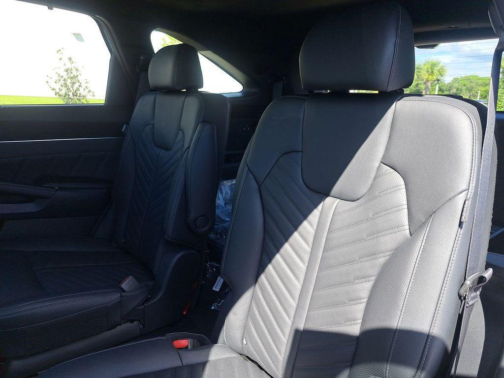 new 2026 Kia Sorento car, priced at $45,561