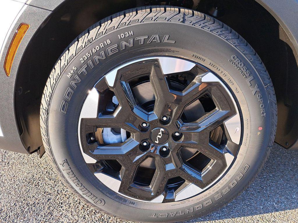 new 2026 Kia Sorento car, priced at $35,405