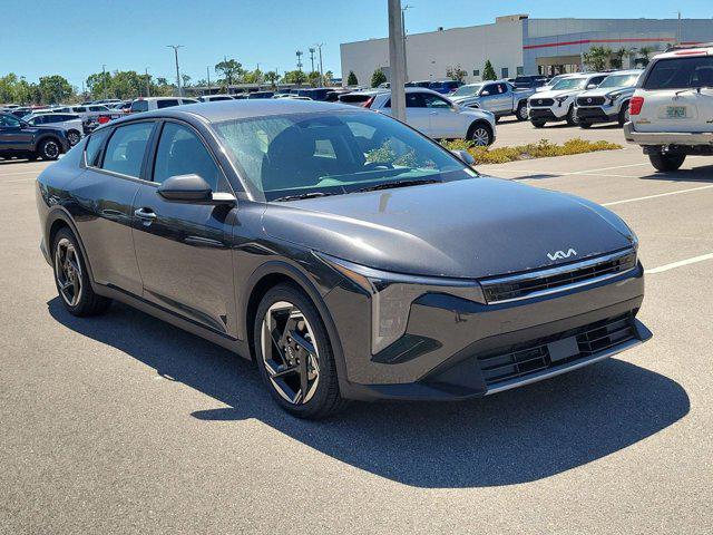 new 2025 Kia K4 car, priced at $22,573