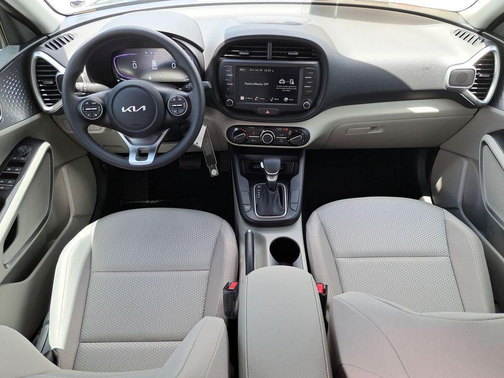 new 2025 Kia Soul car, priced at $20,706