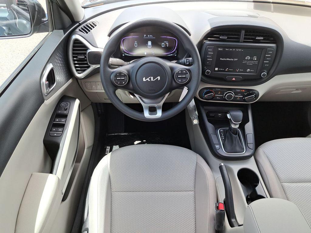 new 2025 Kia Soul car, priced at $20,706