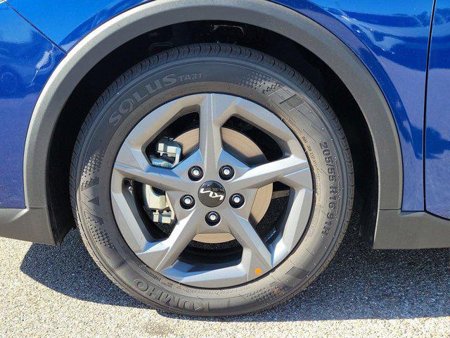new 2025 Kia K4 car, priced at $23,123