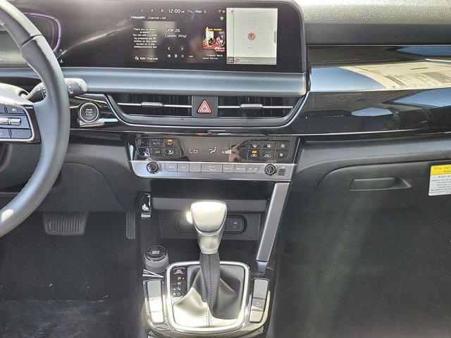 new 2025 Kia Seltos car, priced at $24,562