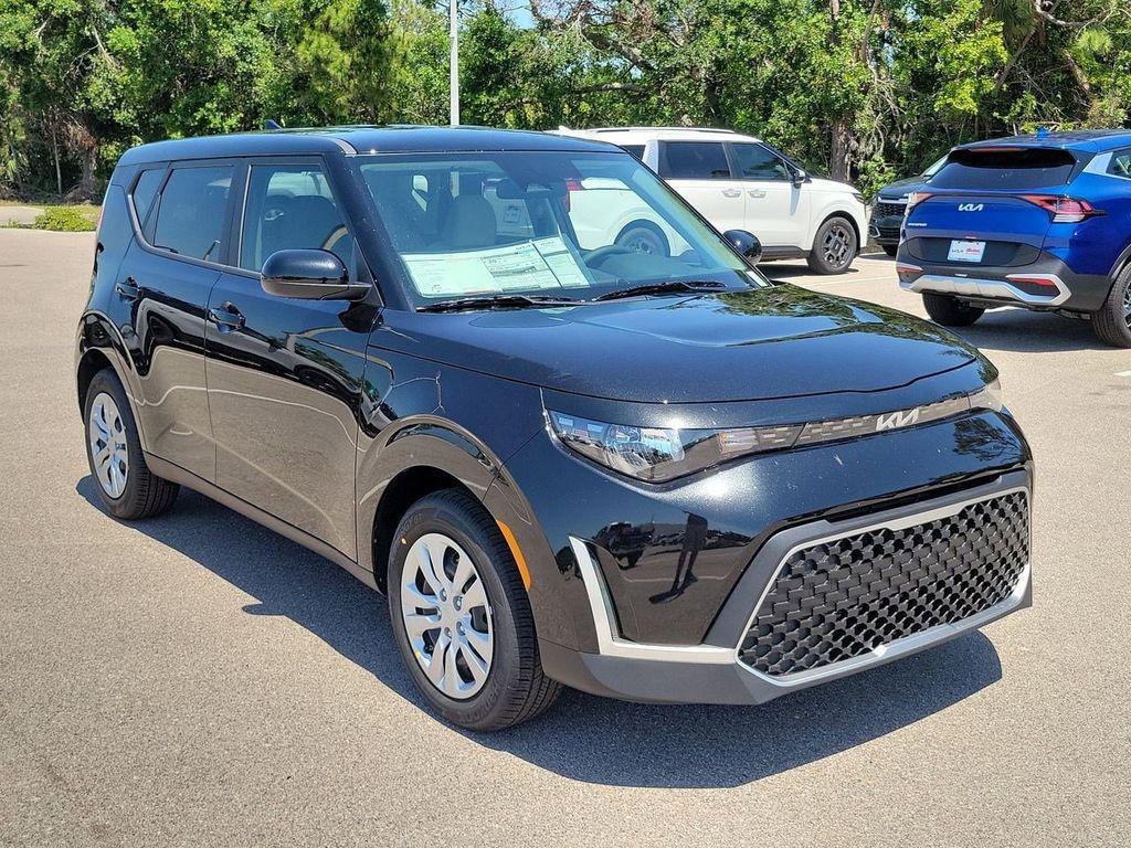 new 2025 Kia Soul car, priced at $20,837