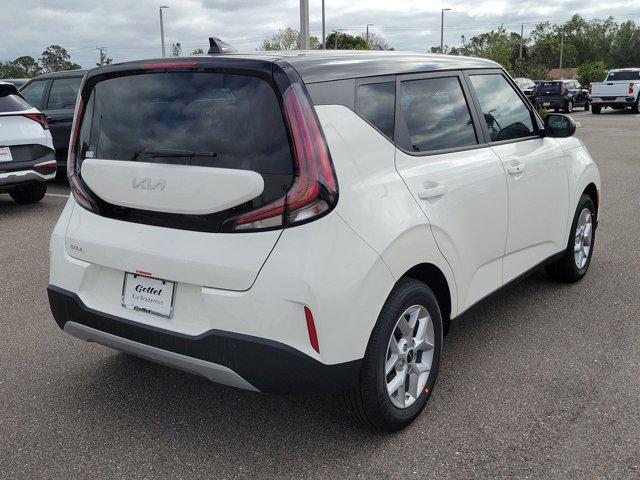 new 2025 Kia Soul car, priced at $23,451