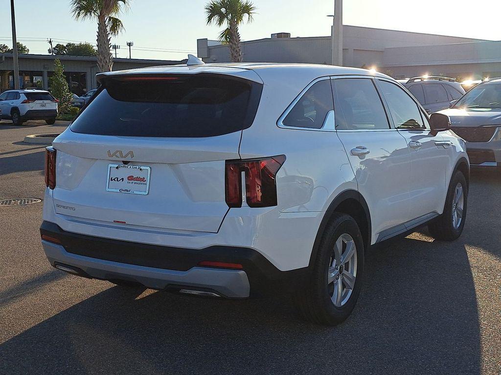 new 2026 Kia Sorento car, priced at $31,959