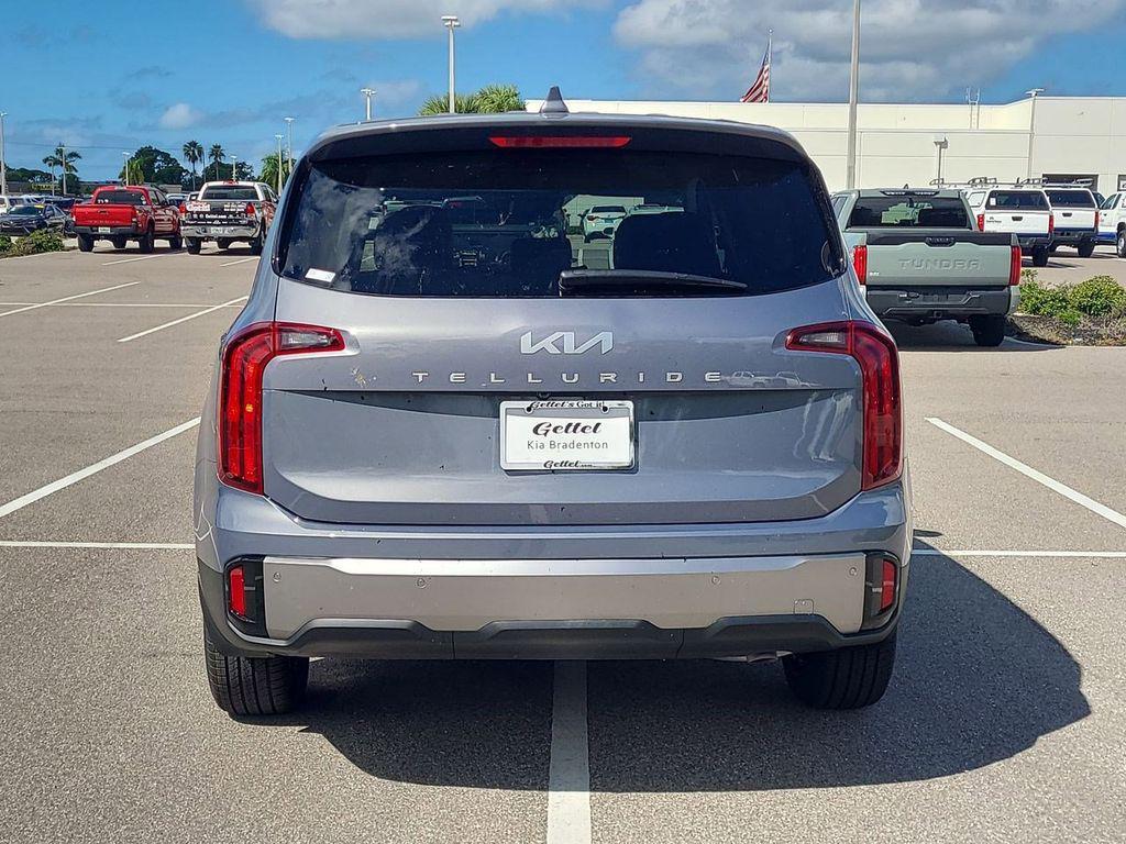 new 2025 Kia Telluride car, priced at $36,817