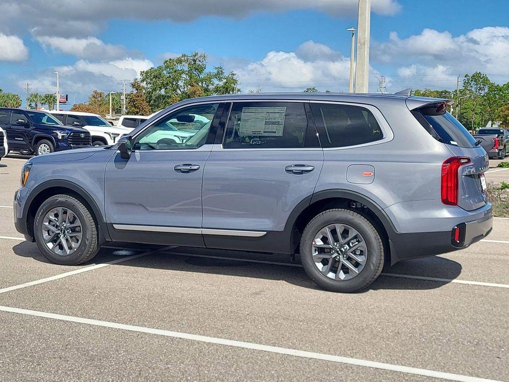 new 2025 Kia Telluride car, priced at $36,817