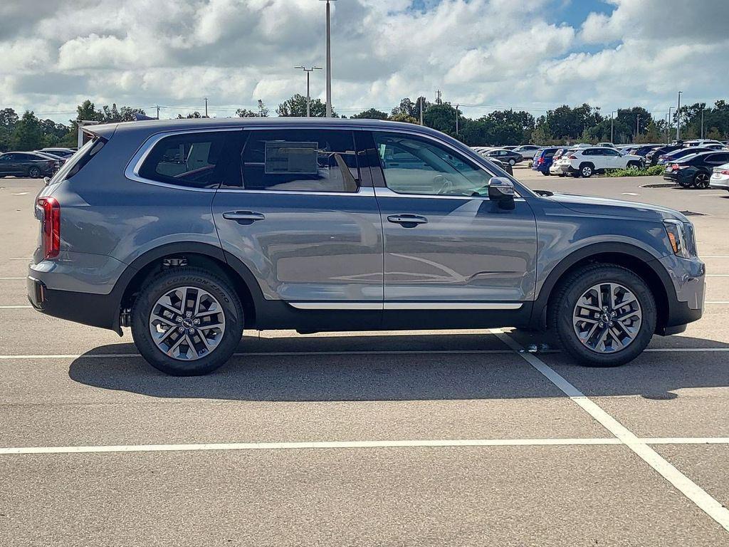 new 2025 Kia Telluride car, priced at $36,817