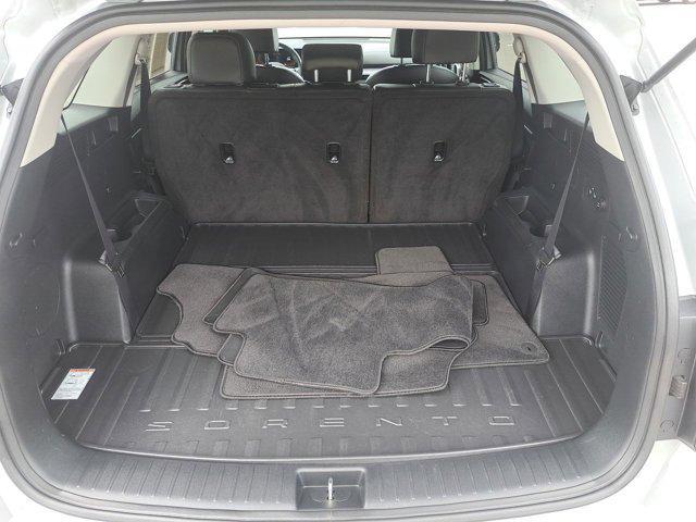 used 2024 Kia Sorento car, priced at $29,224