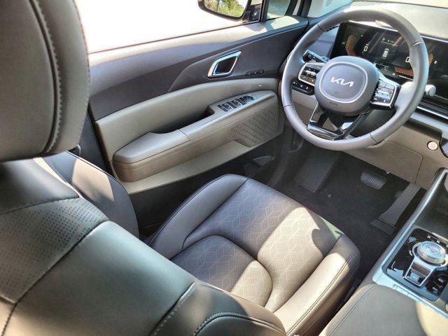 new 2025 Kia Carnival Hybrid car, priced at $42,940