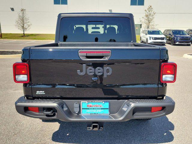 used 2022 Jeep Gladiator car, priced at $30,500