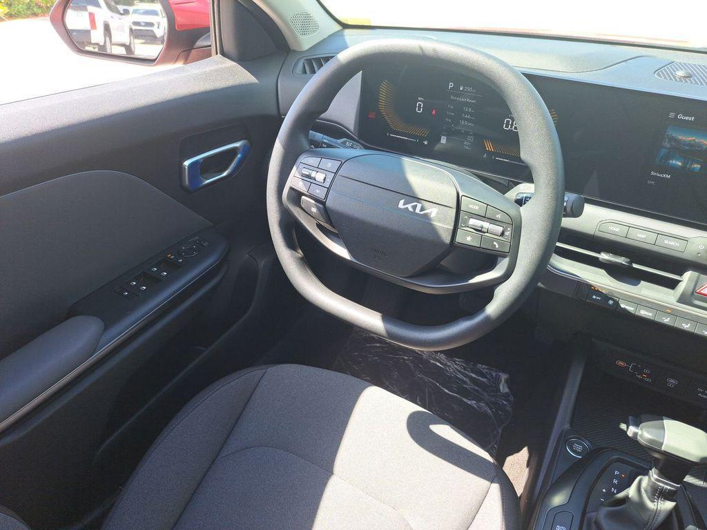 new 2025 Kia K4 car, priced at $23,227