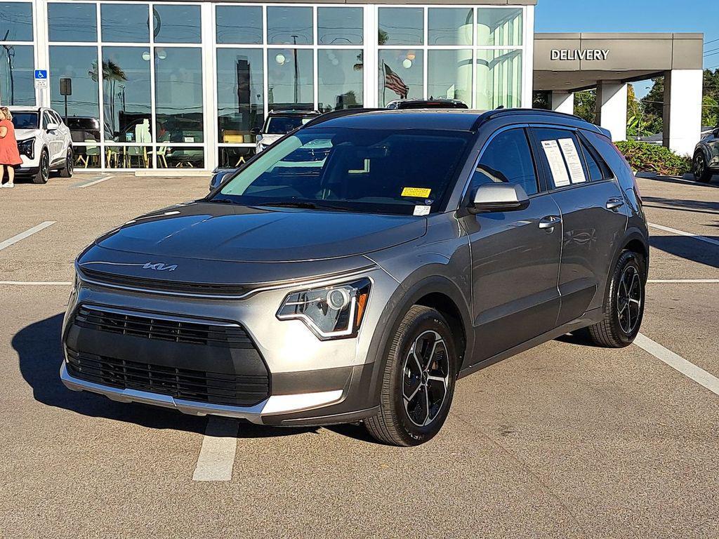 used 2025 Kia Niro car, priced at $25,462