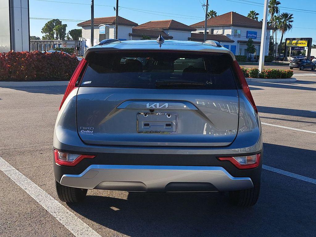 used 2025 Kia Niro car, priced at $25,462