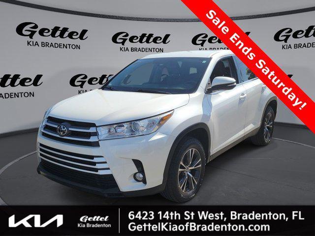 used 2019 Toyota Highlander car, priced at $26,500