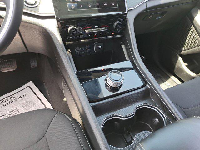 used 2024 Jeep Grand Cherokee L car