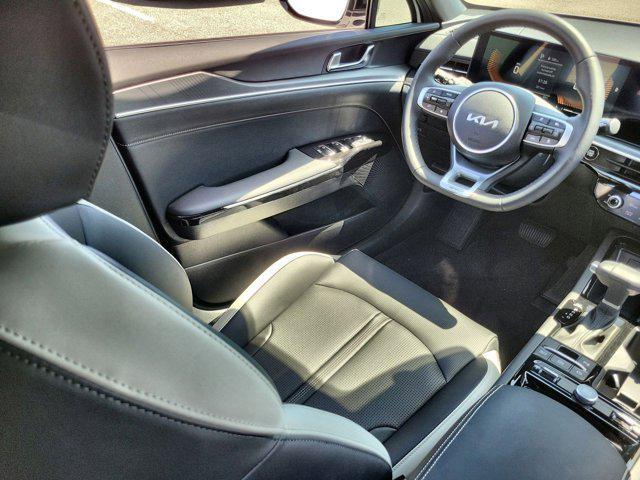 new 2025 Kia K5 car, priced at $27,043