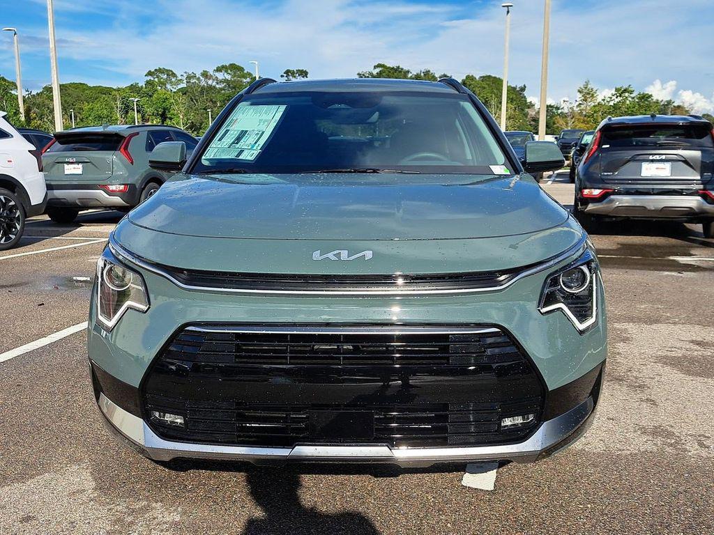 new 2025 Kia Niro car, priced at $29,522