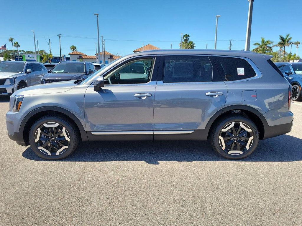 new 2025 Kia Telluride car, priced at $43,021
