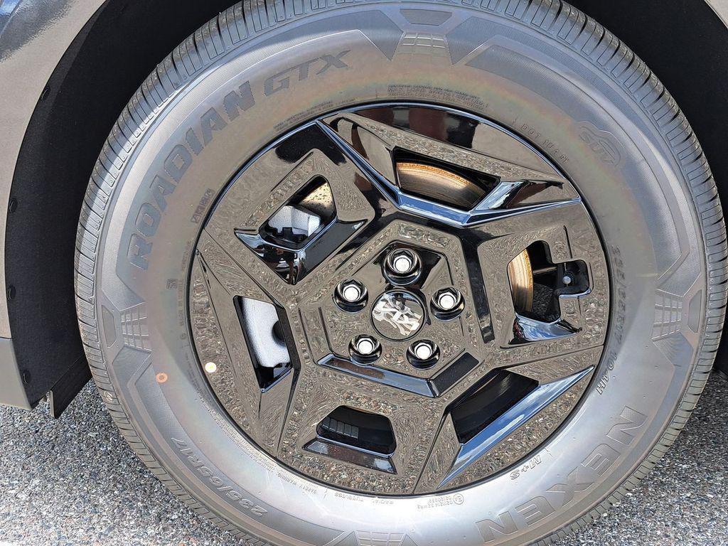 new 2026 Kia Carnival car, priced at $37,916